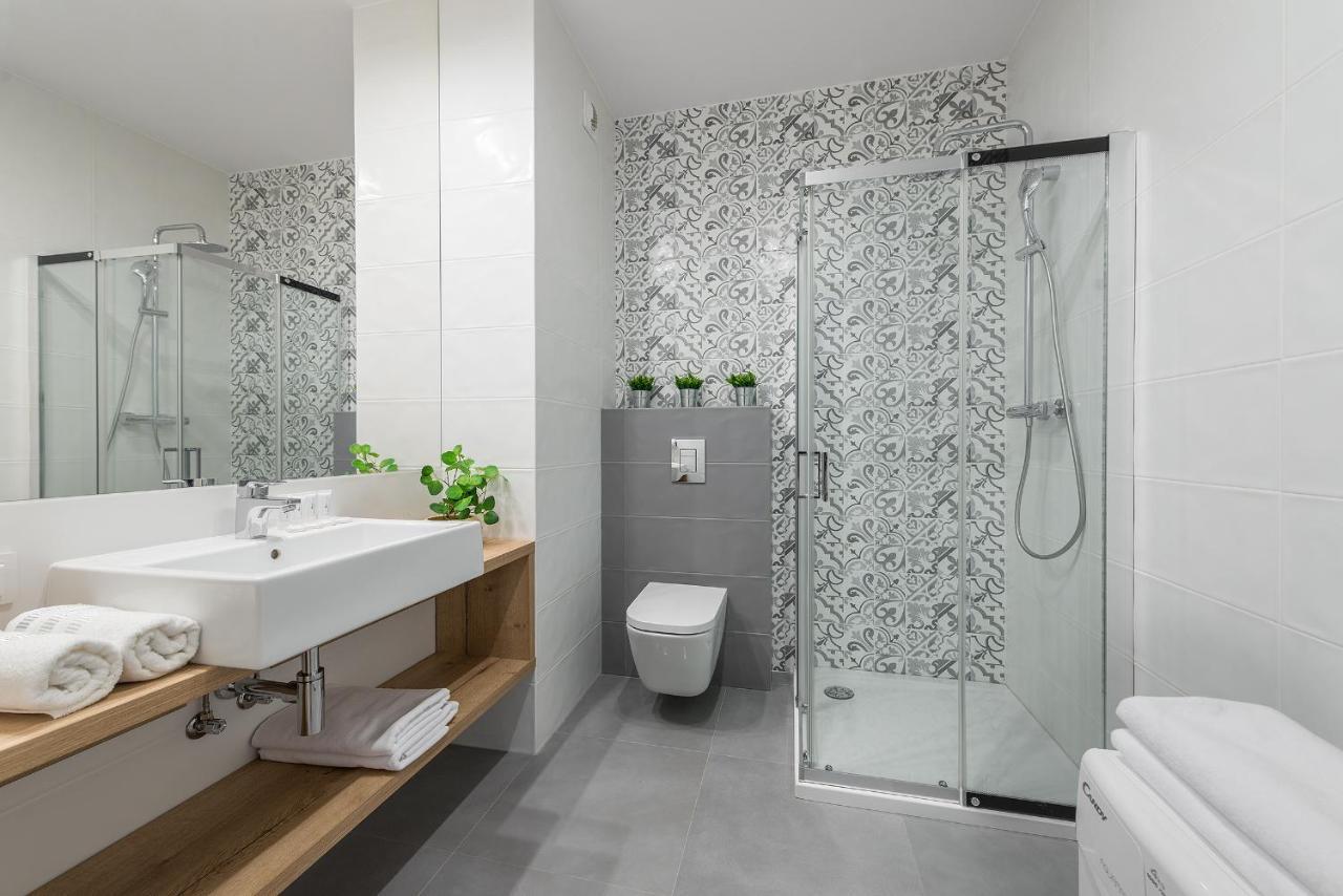 Okecie Airport Studio Bakalarska 2 P&O Serviced Apartments Warsaw Luaran gambar