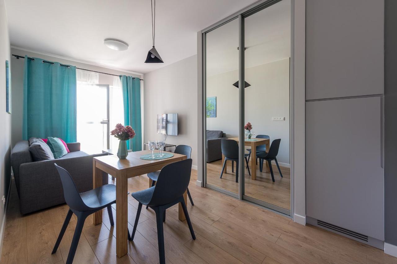 Okecie Airport Studio Bakalarska 2 P&O Serviced Apartments Warsaw Luaran gambar